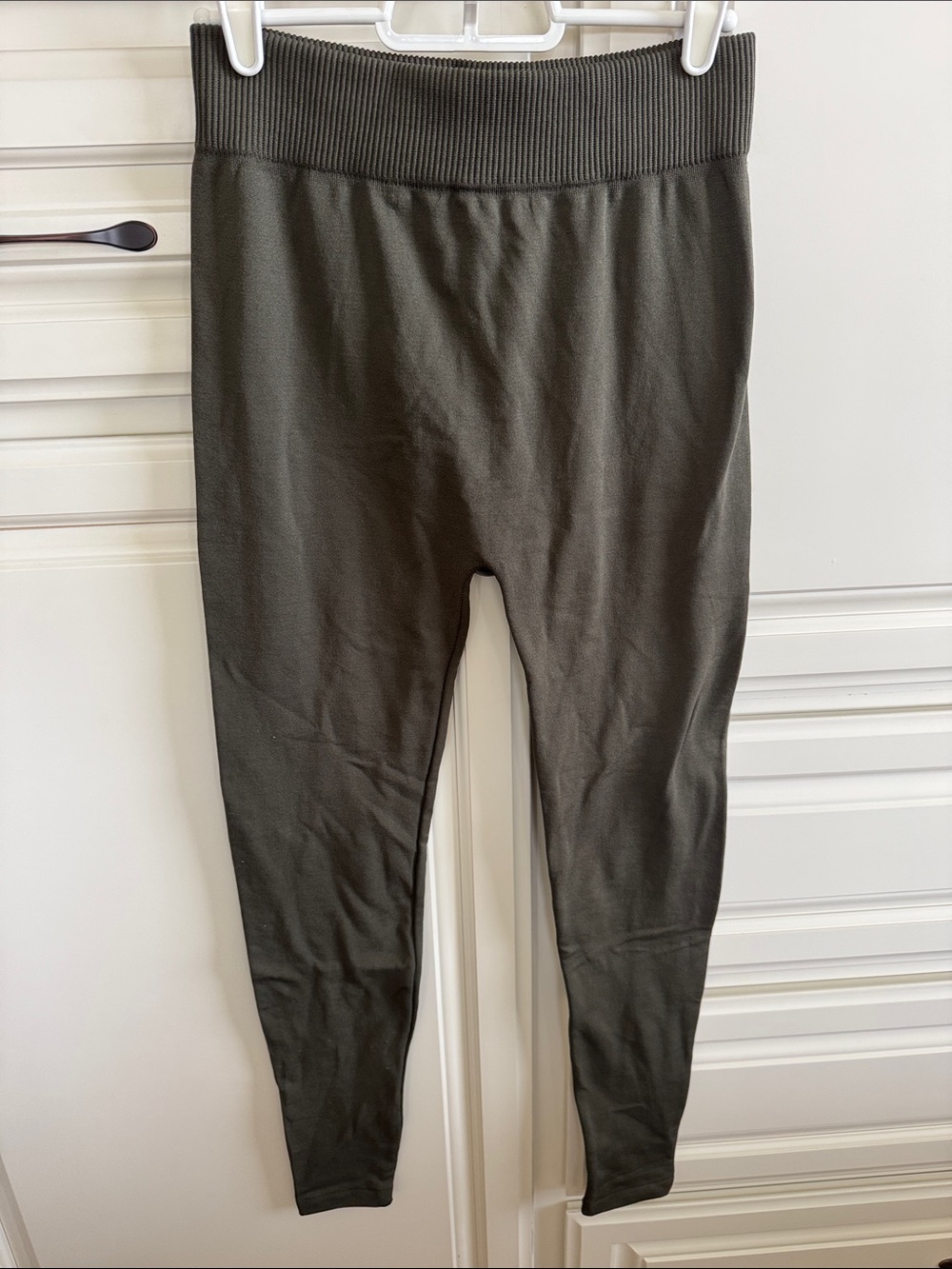 MTLA Olive Rib Waist Knit Leggings